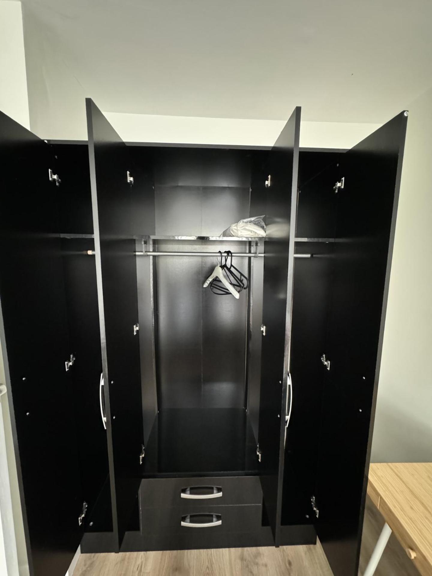 Brand New Suit Room 10 Min To Walk Central Line! Woodford Bagian luar foto