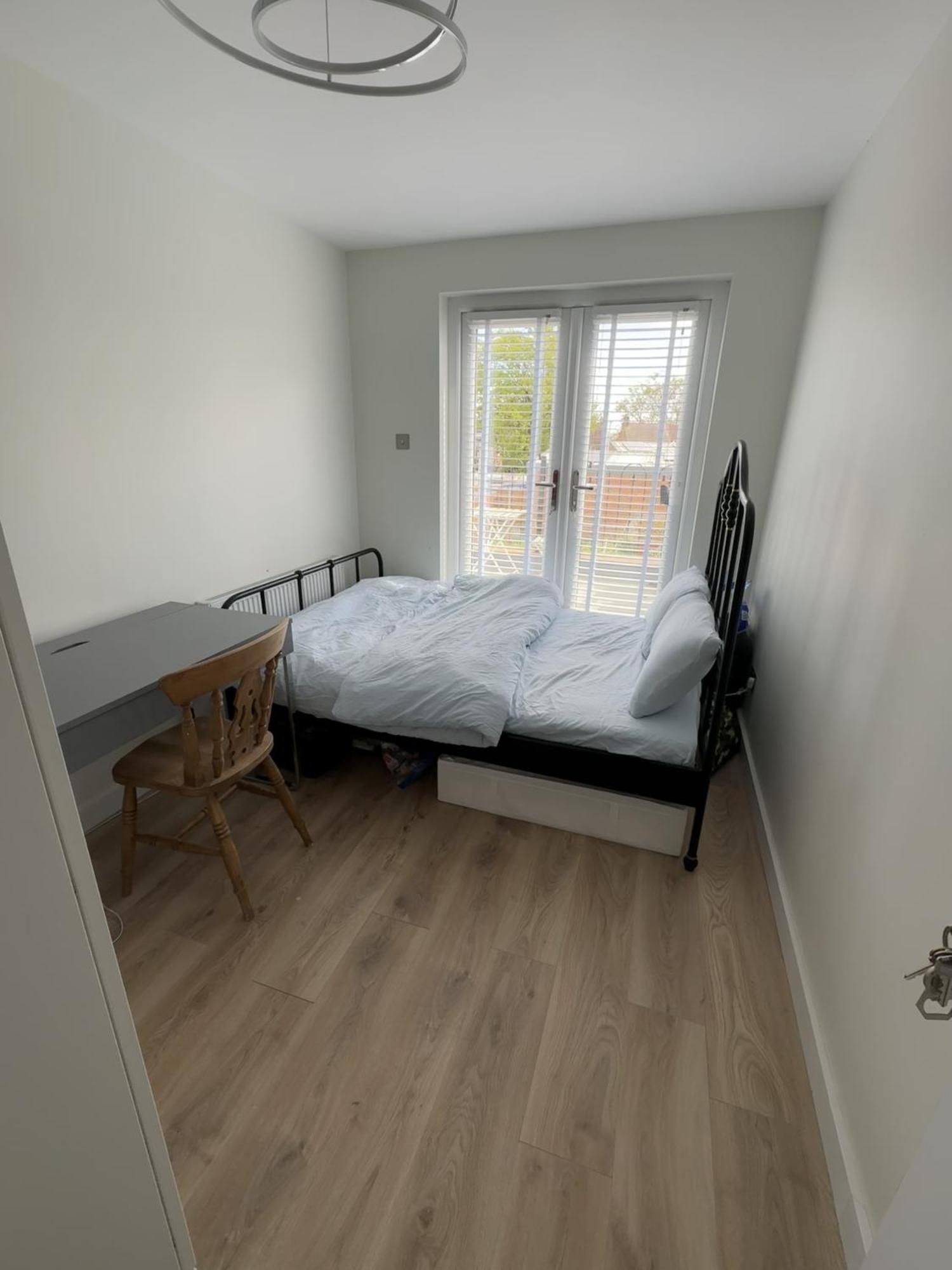 Brand New Suit Room 10 Min To Walk Central Line! Woodford Bagian luar foto