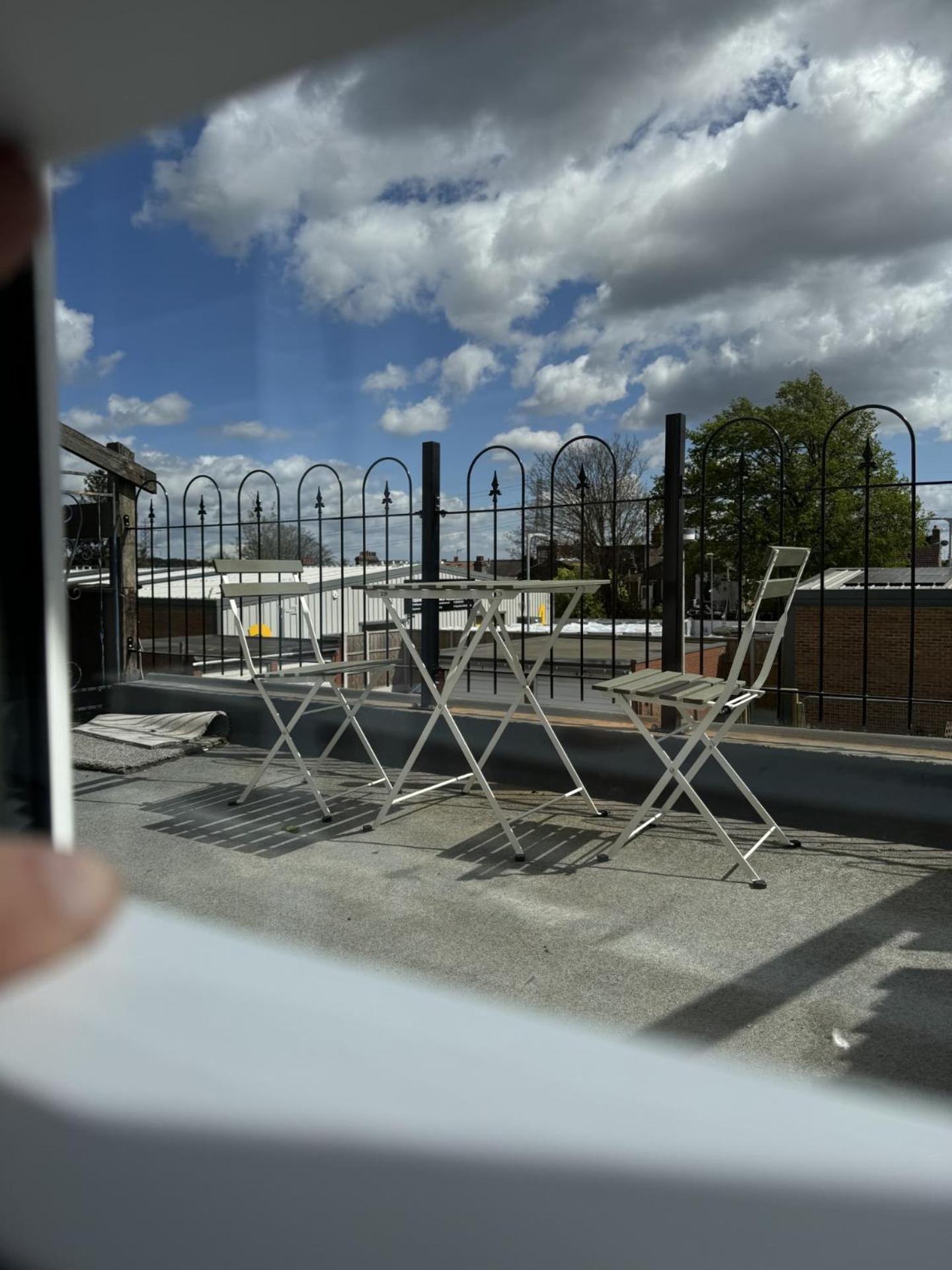 Brand New Suit Room 10 Min To Walk Central Line! Woodford Bagian luar foto